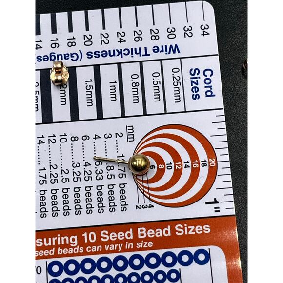 14k Yellow Gold Round Ball 5mm Stud Pierced Earrings Minimalist  .65 grams - Picture 8 of 8